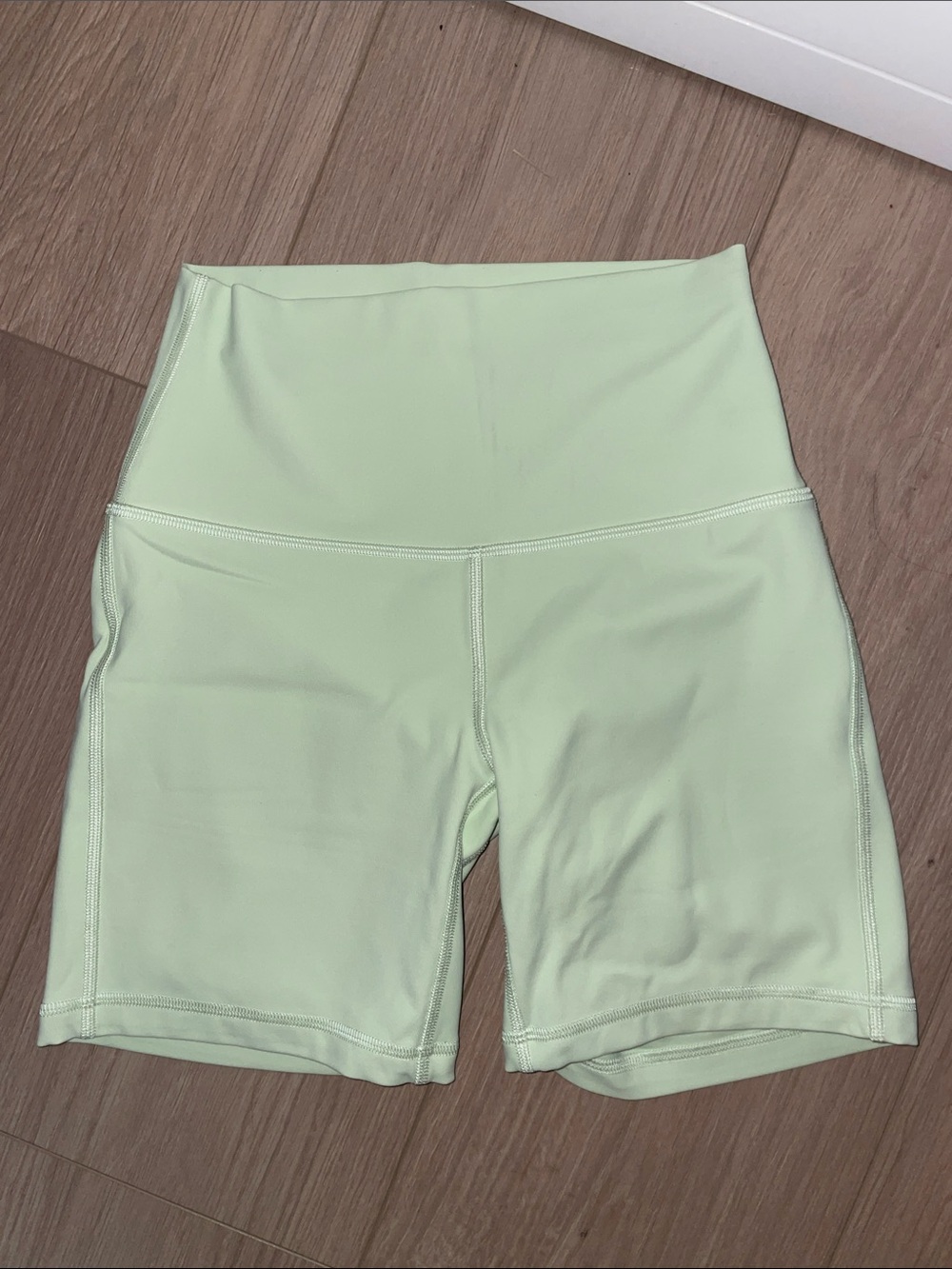 lululemon athletica Bike Shorts - Light Mint